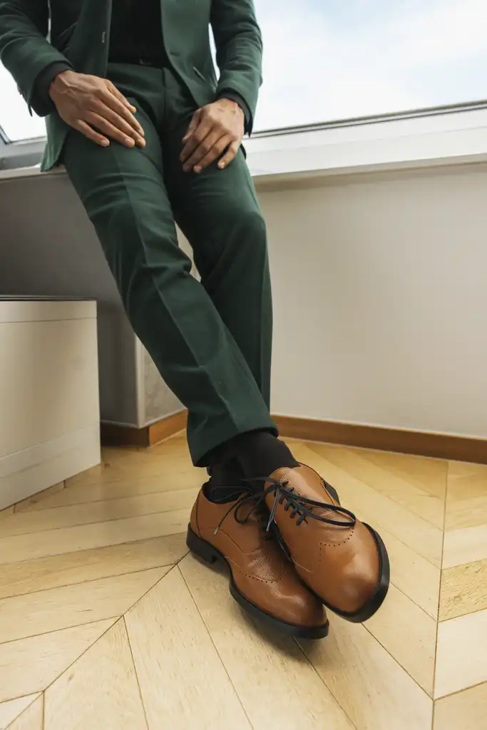 canissi-csau-szinu-oxford-stilusu-marhabor-ferficipo-c07 – C07