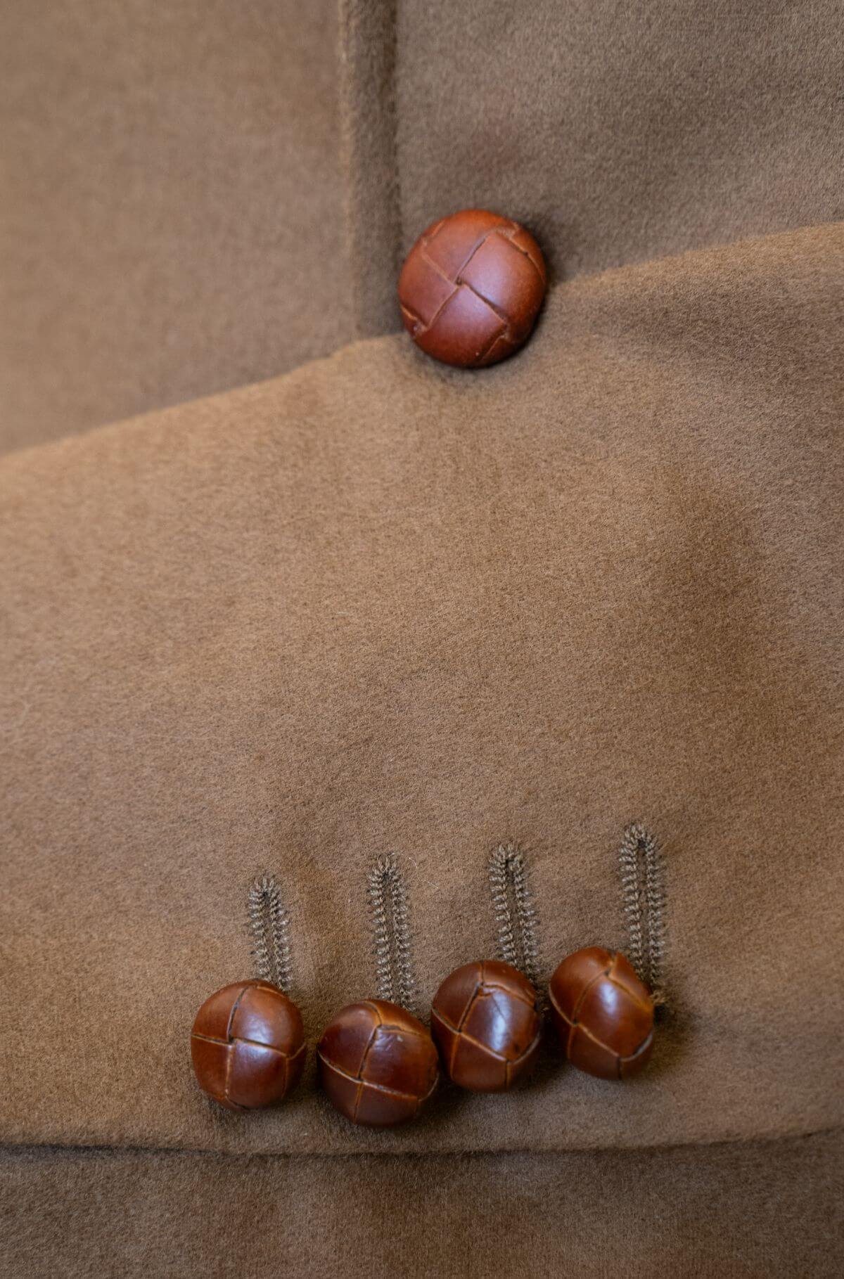 canissi-edward-barna-100-kasmir-zako-kek-alkantaraval-CAN-749-4-can-749 – CAN-749