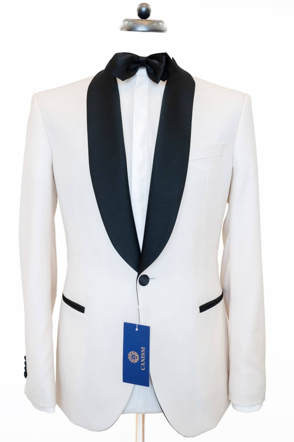 canissi-james-feher-alapon-fekete-salgalleros-szmoking-oltony-CAN-252-can-252 – CAN-252