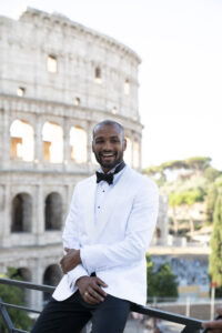 fabio-feher-szmoking-can-605 – CAN-605