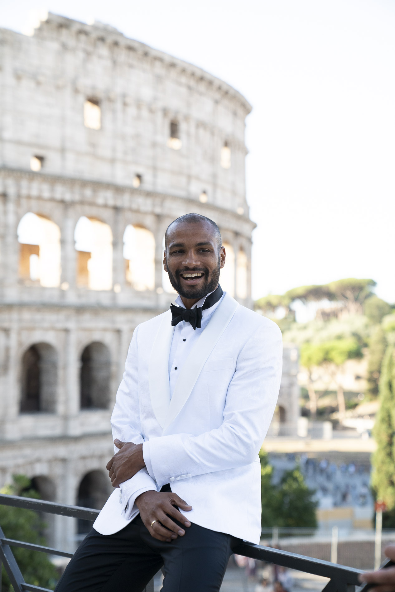 fabio-feher-szmoking-can-605 – CAN-605