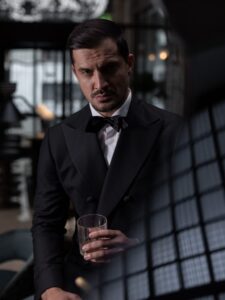 joe-black-szmoking-can-621-1 – CAN-621