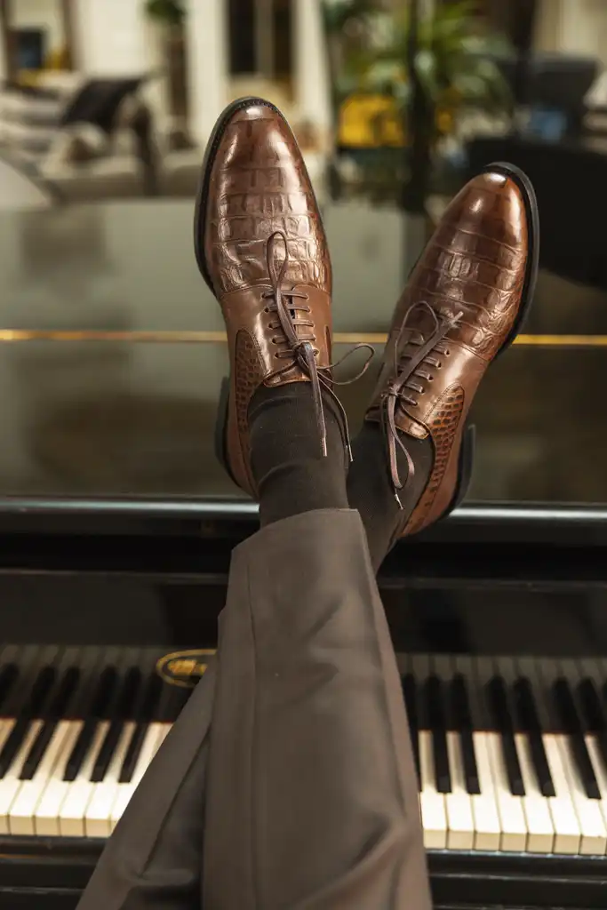 krokodilmintas-marhabor-ferficipo-2-c37 – C37