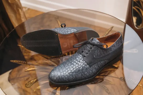 sinatra-derby-marhabor-krokodilmintas-3-c47 – C47